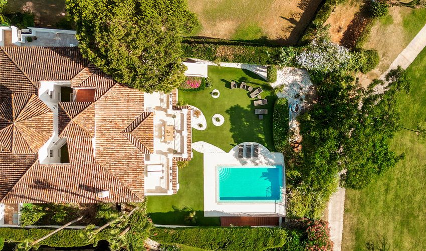 R5127520-Villa-For-Sale-Aloha-Detached-7-Beds-710-Built-5