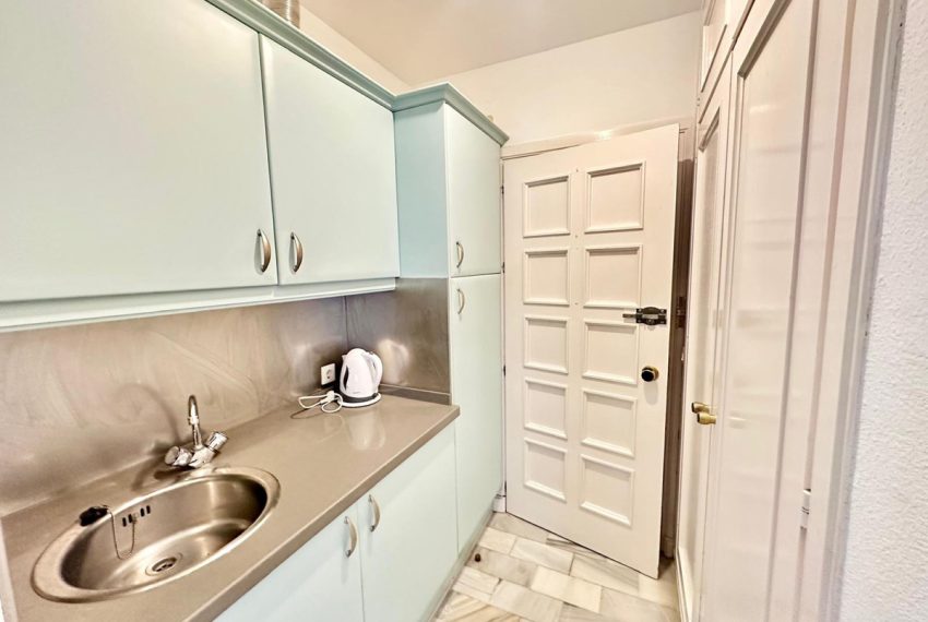 R5127592-Studio-For-Sale-Nueva-Andalucia-Middle-Floor-0-Beds-32-Built-4