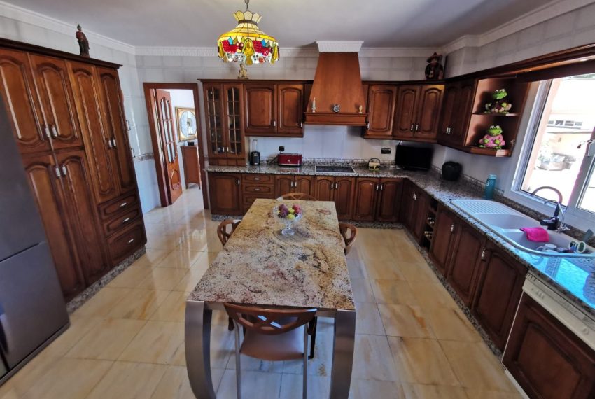 R5128684-Villa-For-Sale-La-Cala-de-Mijas-Detached-6-Beds-573-Built-19