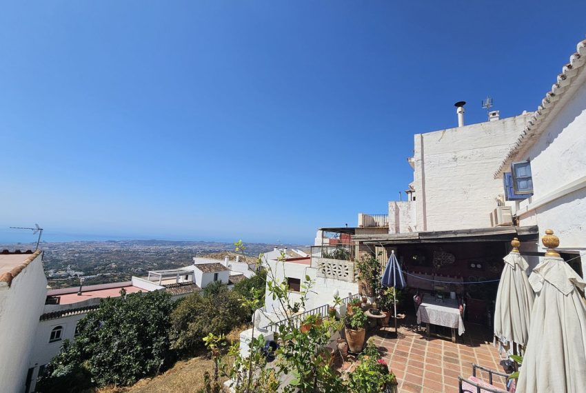 R5128711-Villa-For-Sale-Mijas-Semi-Detached-3-Beds-275-Built