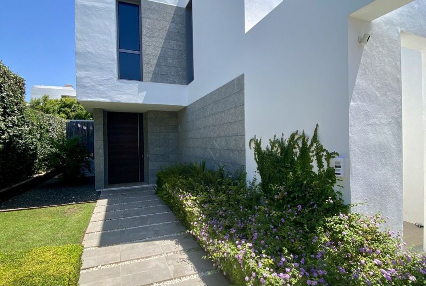 R5128939-Villa-For-Sale-Cancelada-Detached-5-Beds-441-Built-6