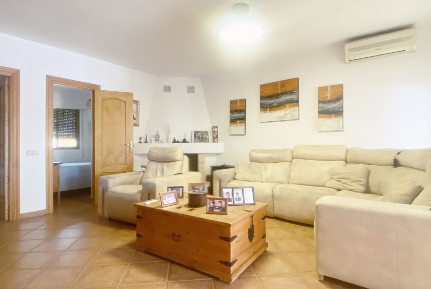 R5129014-Villa-For-Sale-Elviria-Detached-3-Beds-167-Built-2