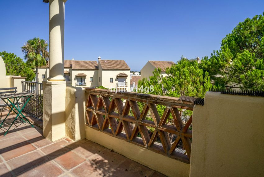 R5129191-Apartment-For-Sale-Nueva-Andalucia-Penthouse-3-Beds-113-Built-3