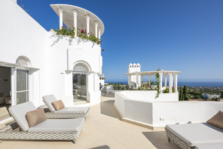 R5129248-Apartment-For-Sale-The-Golden-Mile-Middle-Floor-3-Beds-195-Built-4