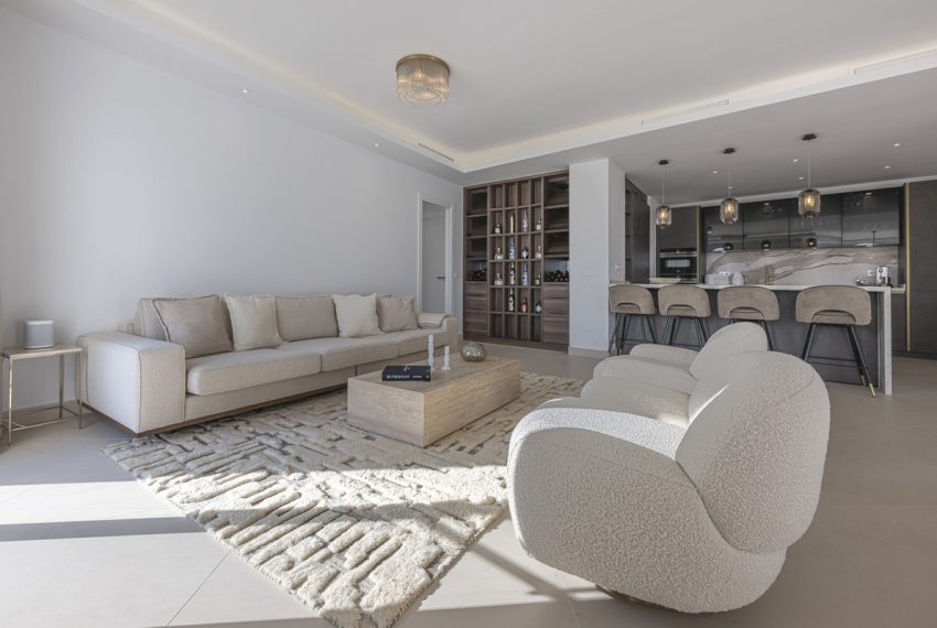 R5129248-Apartment-For-Sale-The-Golden-Mile-Middle-Floor-3-Beds-195-Built-9