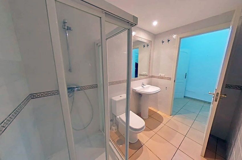 R5129251-Townhouse-For-Sale-Nueva-Andalucia-Terraced-3-Beds-441-Built-11