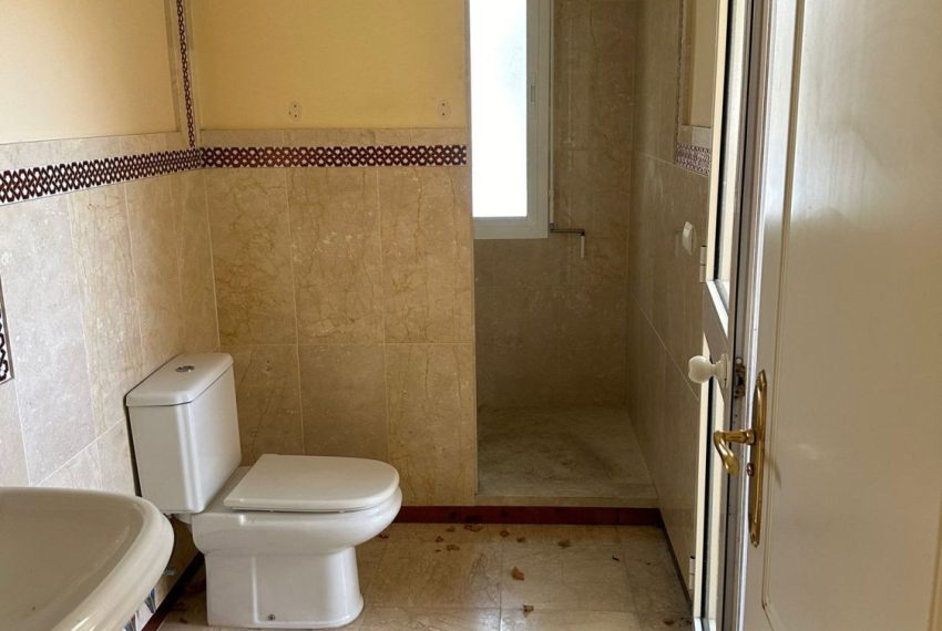 R5129251-Townhouse-For-Sale-Nueva-Andalucia-Terraced-3-Beds-441-Built-13