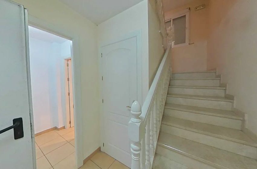 R5129251-Townhouse-For-Sale-Nueva-Andalucia-Terraced-3-Beds-441-Built-18