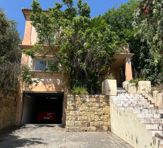 R5129251-Image 1-Terraced - 3 Beds - 441 Built