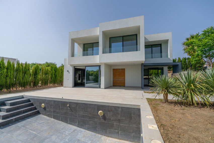 R5129257-Villa-For-Sale-New-Golden-Mile-Detached-3-Beds-165-Built-4