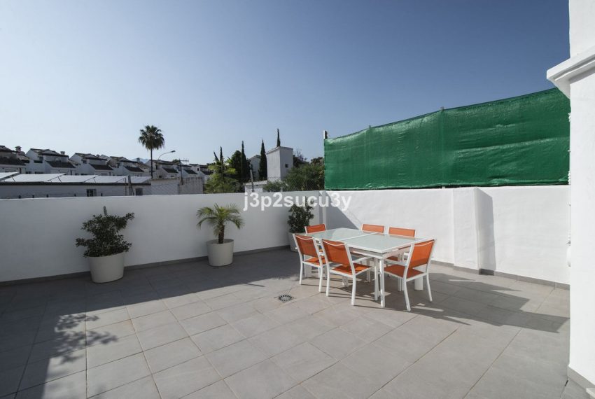 R5129542-Townhouse-For-Sale-Nueva-Andalucia-Semi-Detached-3-Beds-167-Built-10