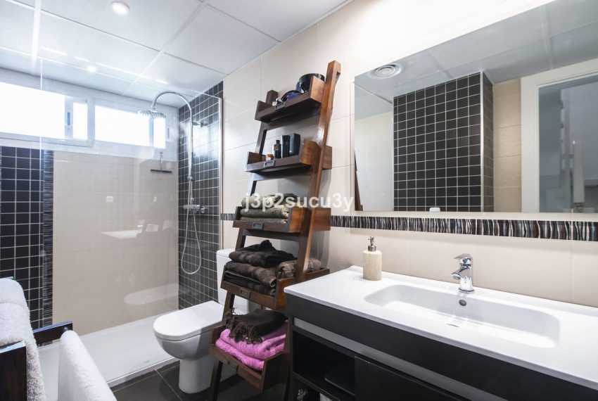 R5129542-Townhouse-For-Sale-Nueva-Andalucia-Semi-Detached-3-Beds-167-Built-17