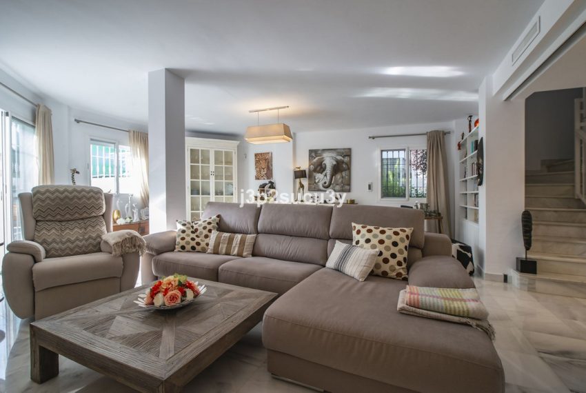 R5129542-Townhouse-For-Sale-Nueva-Andalucia-Semi-Detached-3-Beds-167-Built-5