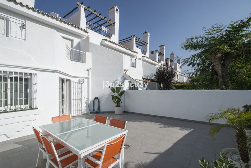 R5129542-Townhouse-For-Sale-Nueva-Andalucia-Semi-Detached-3-Beds-167-Built-9