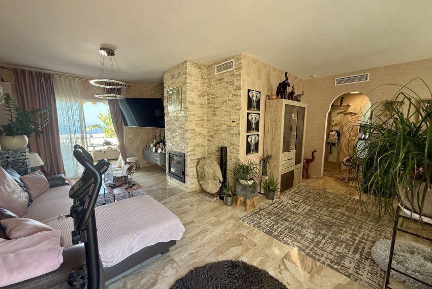 R5129686-Apartment-For-Sale-Calahonda-Penthouse-3-Beds-100-Built-3