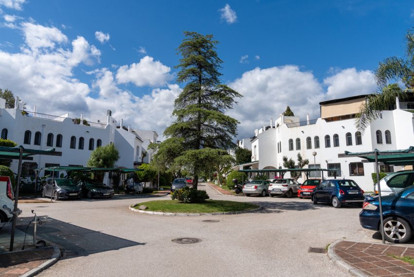 R5130007-Townhouse-For-Sale-Nueva-Andalucia-Terraced-3-Beds-156-Built-17