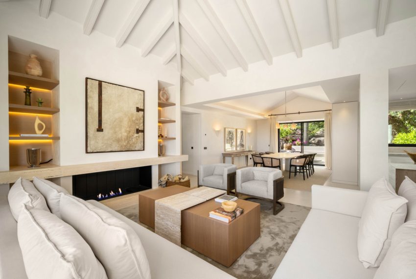 R5130103-Villa-For-Sale-Nueva-Andalucia-Detached-4-Beds-241-Built-10