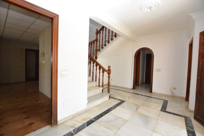 R5130559-Villa-For-Sale-Marbella-Detached-5-Beds-369-Built-16