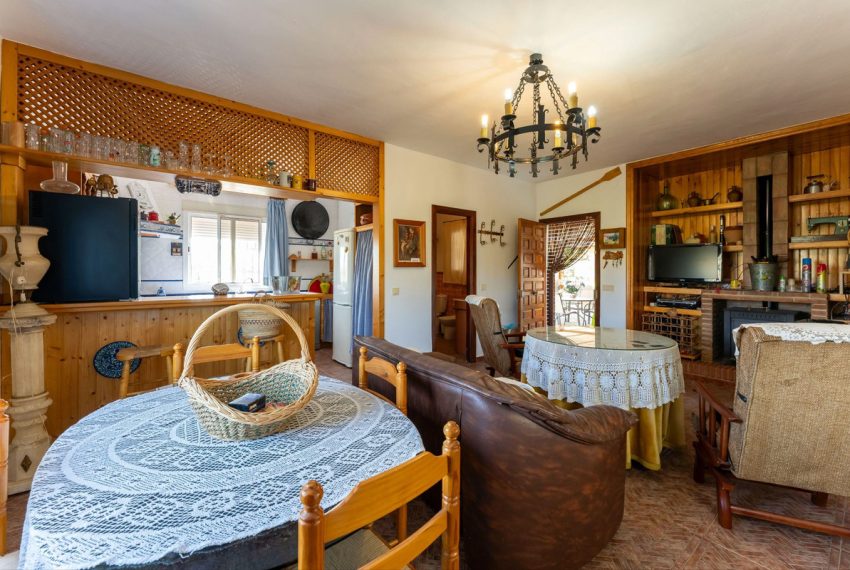 R5131069-Villa-For-Sale-Coin-Detached-4-Beds-327-Built-6