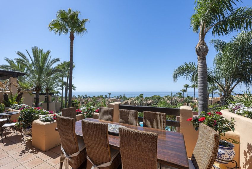 R5131510-Apartment-For-Sale-The-Golden-Mile-Penthouse-3-Beds-176-Built-1