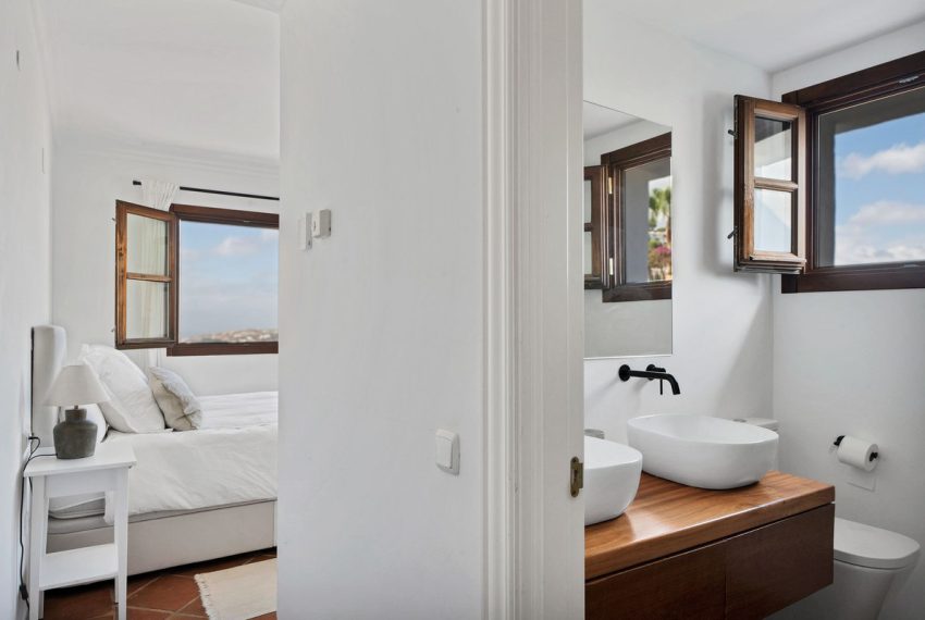 R5131708-Apartment-For-Sale-La-Heredia-Penthouse-2-Beds-130-Built-6