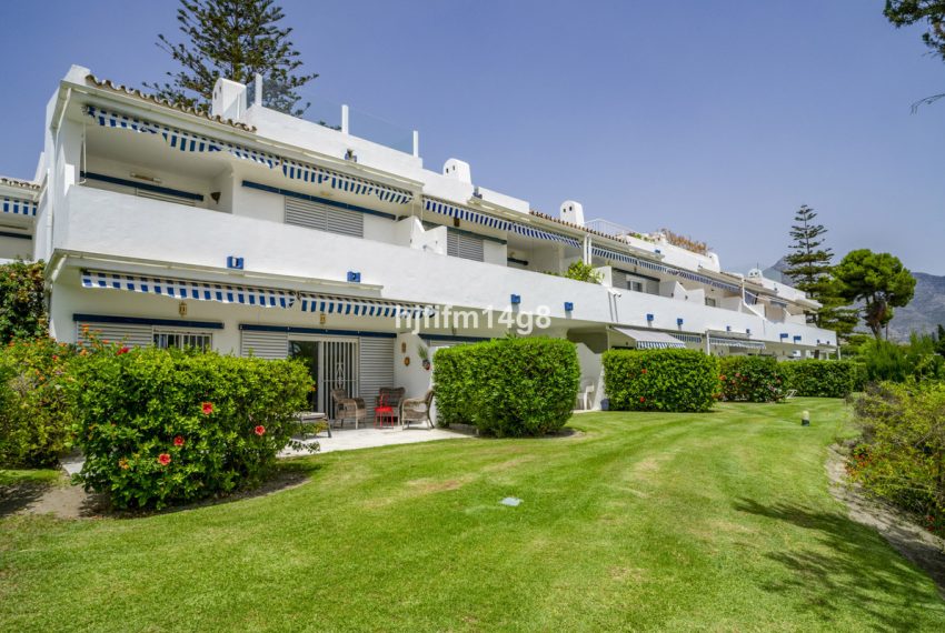 R5131756-Apartment-For-Sale-Nueva-Andalucia-Ground-Floor-2-Beds-109-Built-1