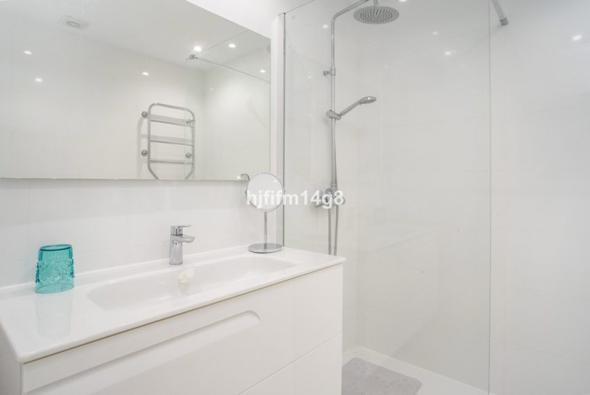 R5131756-Apartment-For-Sale-Nueva-Andalucia-Ground-Floor-2-Beds-109-Built-12