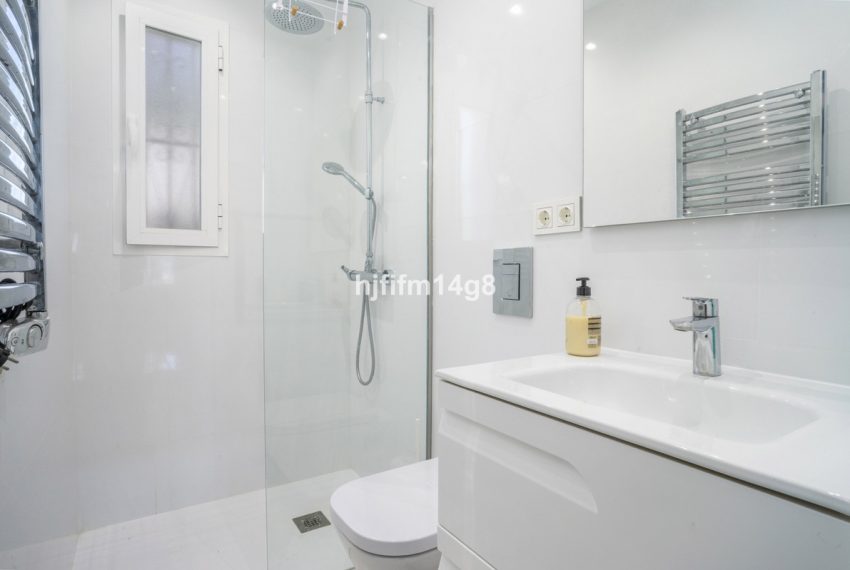 R5131756-Apartment-For-Sale-Nueva-Andalucia-Ground-Floor-2-Beds-109-Built-15