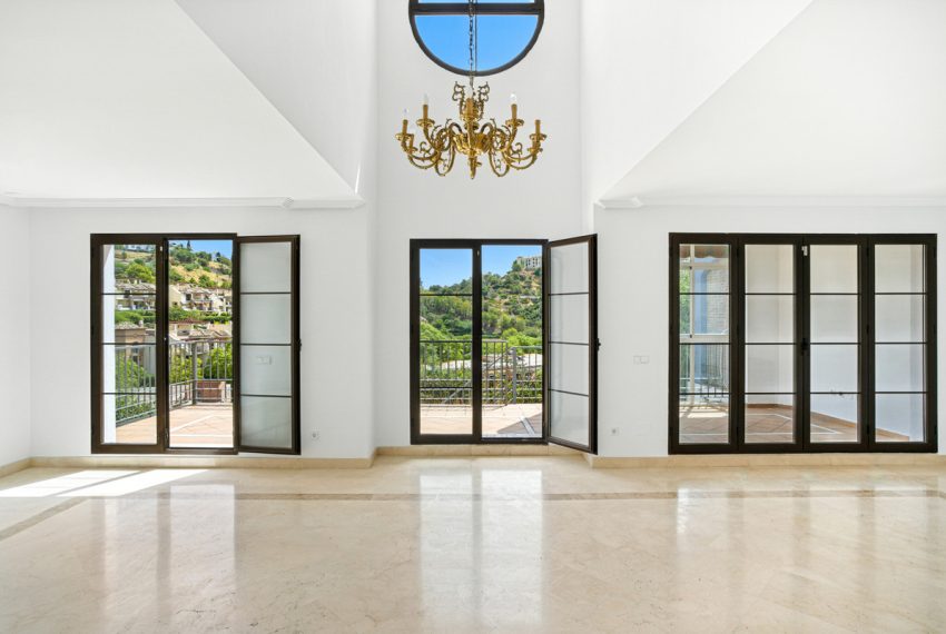 R5131813-Townhouse-For-Sale-Los-Arqueros-Terraced-4-Beds-538-Built-1