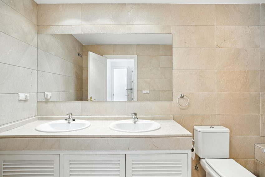 R5131813-Townhouse-For-Sale-Los-Arqueros-Terraced-4-Beds-538-Built-16