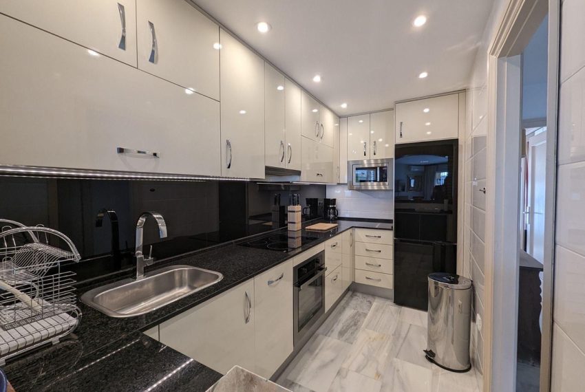 R5132308-Apartment-For-Sale-Calahonda-Penthouse-3-Beds-119-Built-10