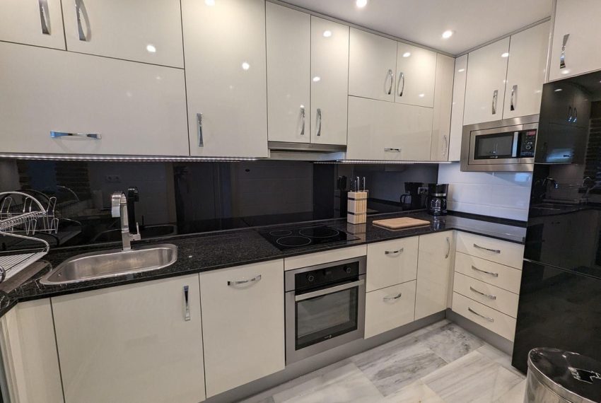 R5132308-Apartment-For-Sale-Calahonda-Penthouse-3-Beds-119-Built-7