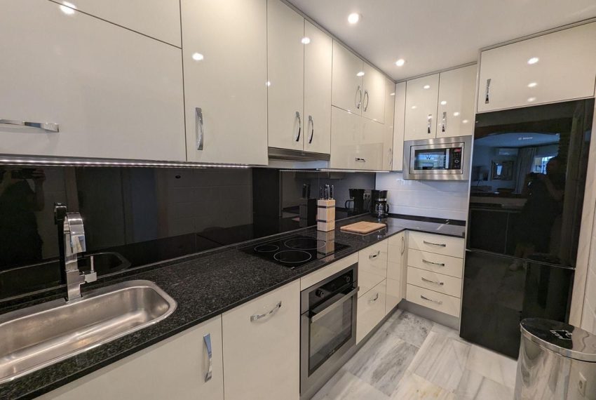 R5132308-Apartment-For-Sale-Calahonda-Penthouse-3-Beds-119-Built-9