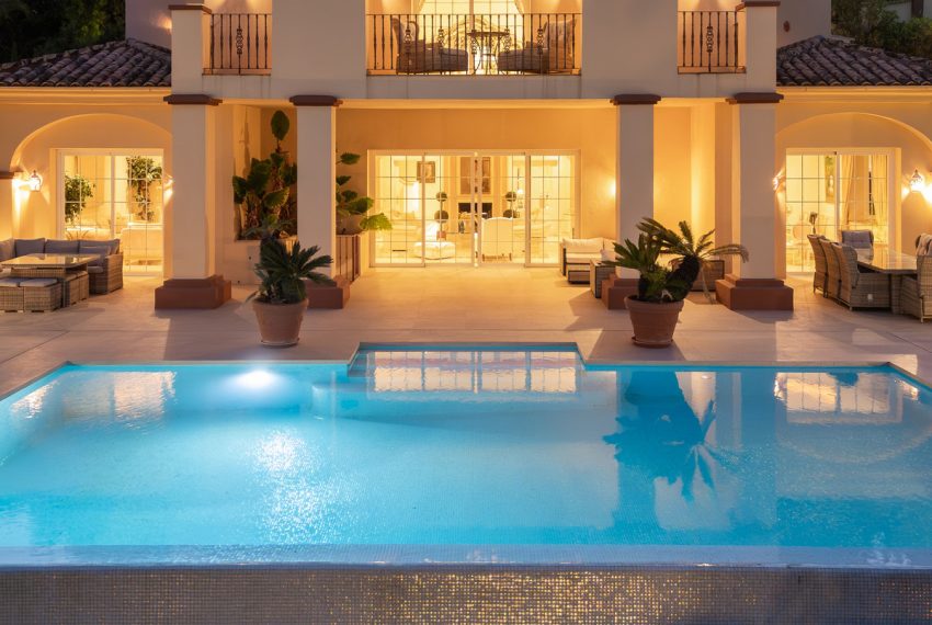 R5132662-Villa-For-Sale-Benahavis-Detached-5-Beds-736-Built-11