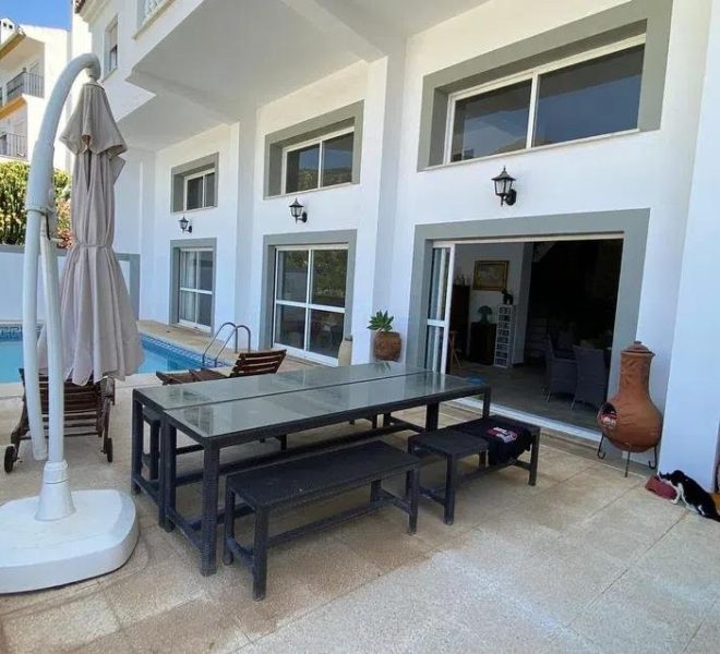 R5132815-Image 1-Detached - 5 Beds - 447 Built
