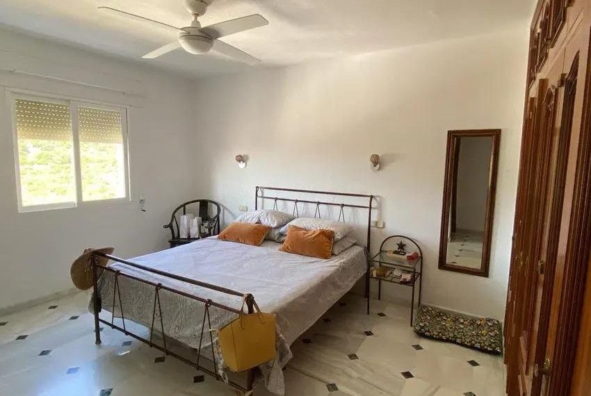 R5132815-Villa-For-Sale-Ojen-Detached-5-Beds-447-Built-9