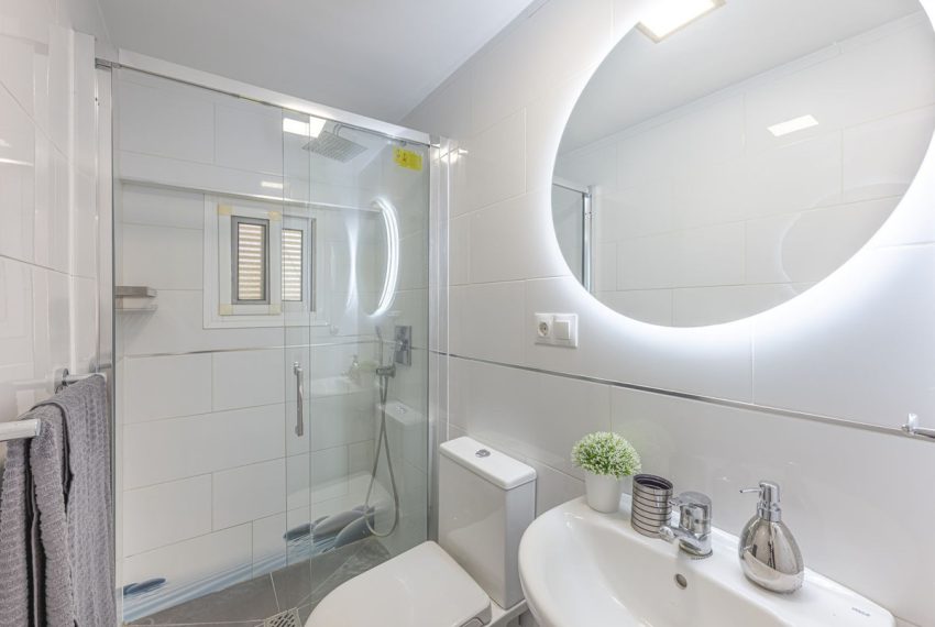 R5133385-Apartment-For-Sale-Estepona-Penthouse-2-Beds-50-Built-15