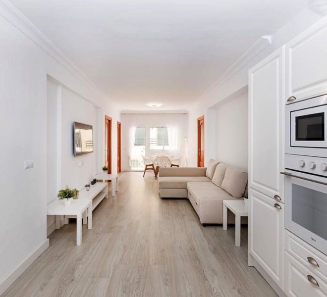 R5133460-Image 1-Middle Floor - 3 Beds - 75 Built