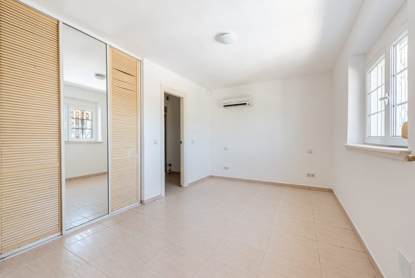 R5133601-Villa-For-Sale-La-Cala-Golf-Detached-7-Beds-757-Built-17