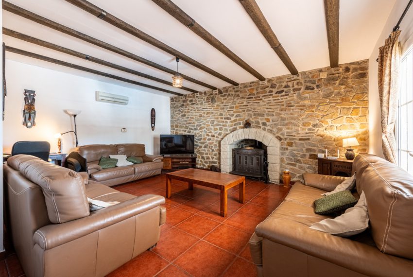 R5133601-Villa-For-Sale-La-Cala-Golf-Detached-7-Beds-757-Built-6
