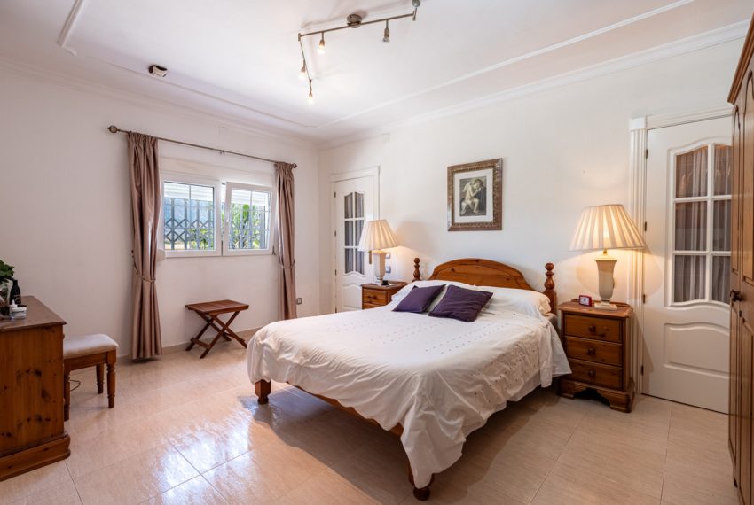 R5133601-Villa-For-Sale-La-Cala-Golf-Detached-7-Beds-757-Built-7