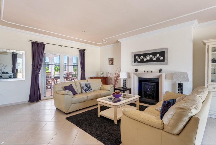 R5133601-Villa-For-Sale-La-Cala-Golf-Detached-7-Beds-757-Built-8