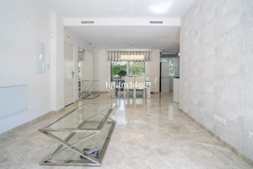 R5133631-Apartment-For-Sale-Nueva-Andalucia-Ground-Floor-2-Beds-85-Built-3