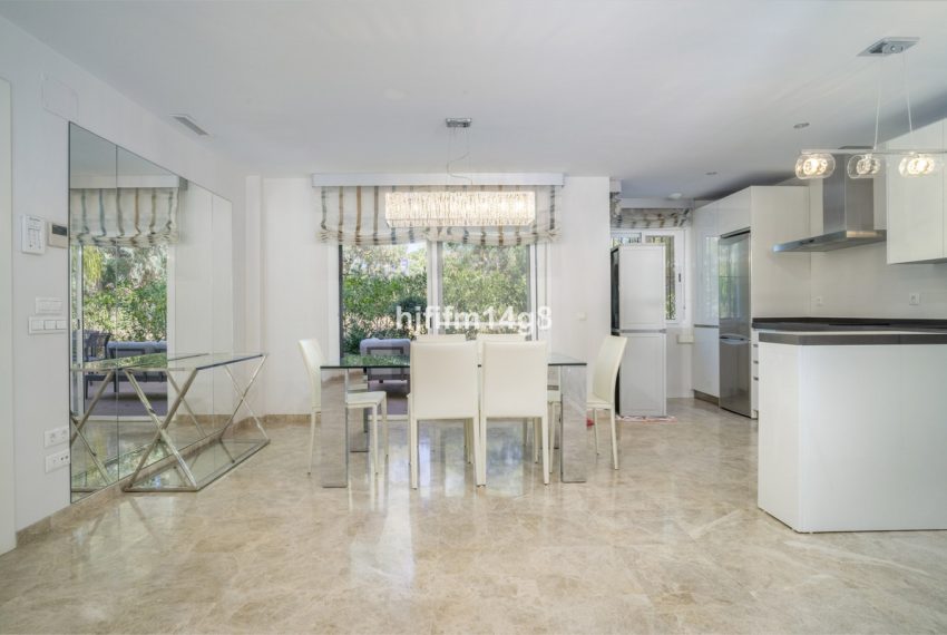R5133631-Apartment-For-Sale-Nueva-Andalucia-Ground-Floor-2-Beds-85-Built-5