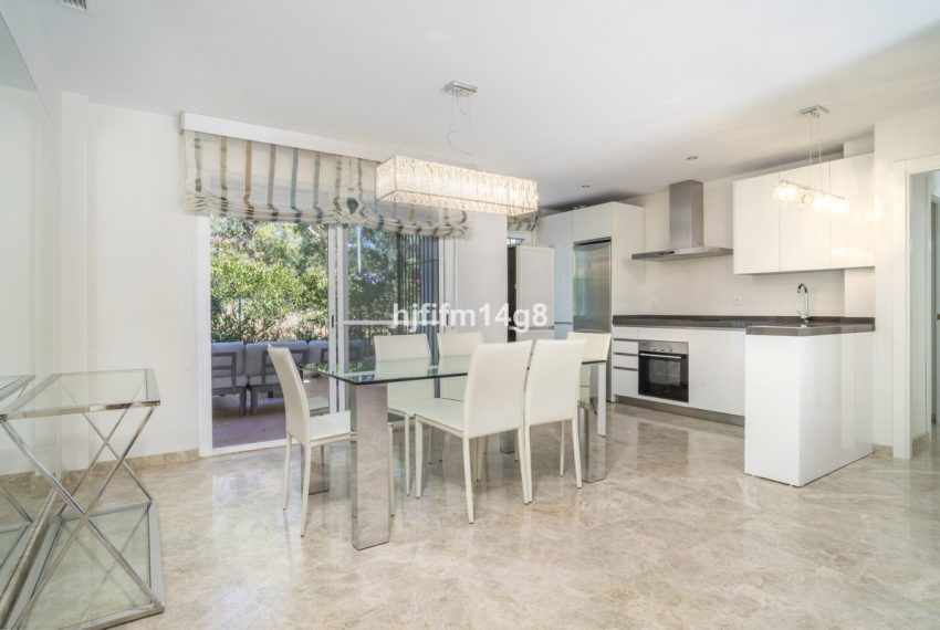 R5133631-Apartment-For-Sale-Nueva-Andalucia-Ground-Floor-2-Beds-85-Built-6