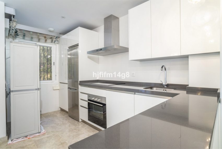 R5133631-Apartment-For-Sale-Nueva-Andalucia-Ground-Floor-2-Beds-85-Built-7