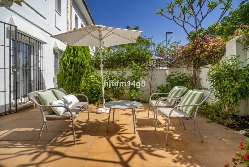 R5133631-Apartment-For-Sale-Nueva-Andalucia-Ground-Floor-2-Beds-85-Built