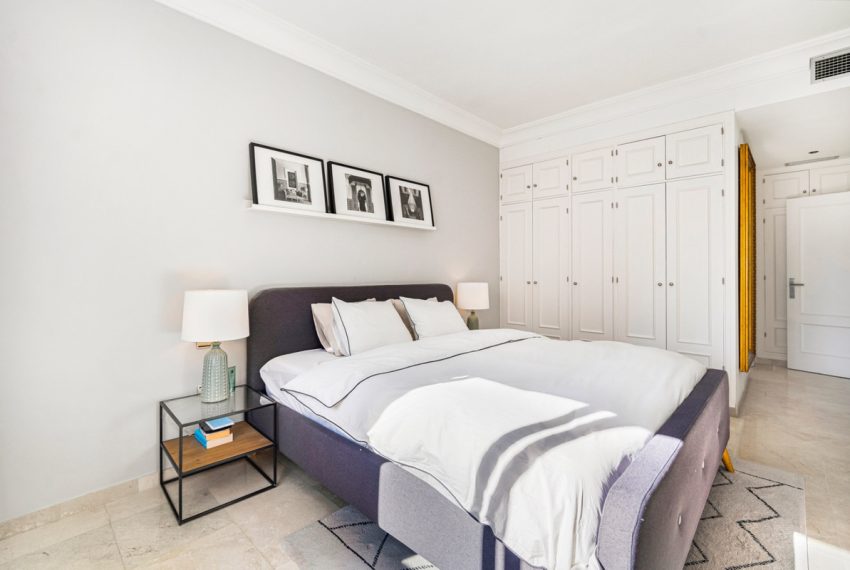 R5133661-Villa-For-Sale-San-Pedro-de-Alcantara-Semi-Detached-5-Beds-194-Built-10