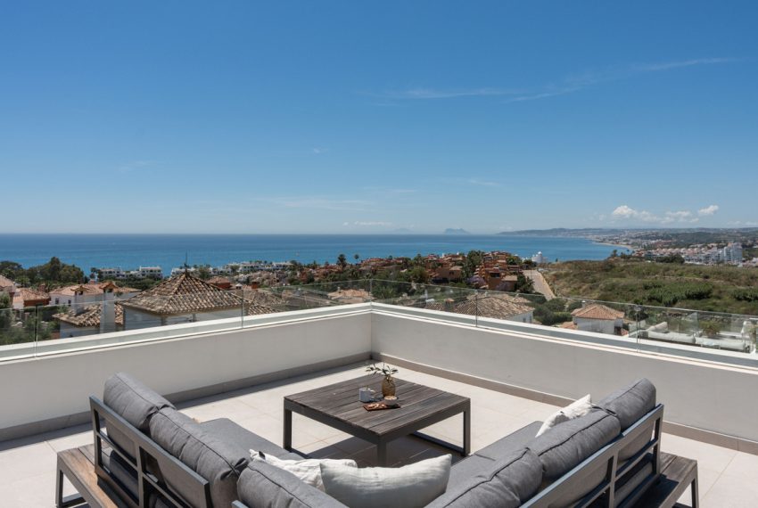 R5134264-Townhouse-For-Sale-Estepona-Terraced-5-Beds-508-Built