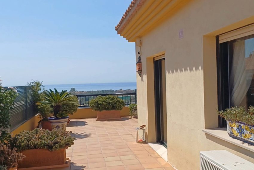 R5134267-Apartment-For-Sale-San-Pedro-de-Alcantara-Penthouse-4-Beds-306-Built